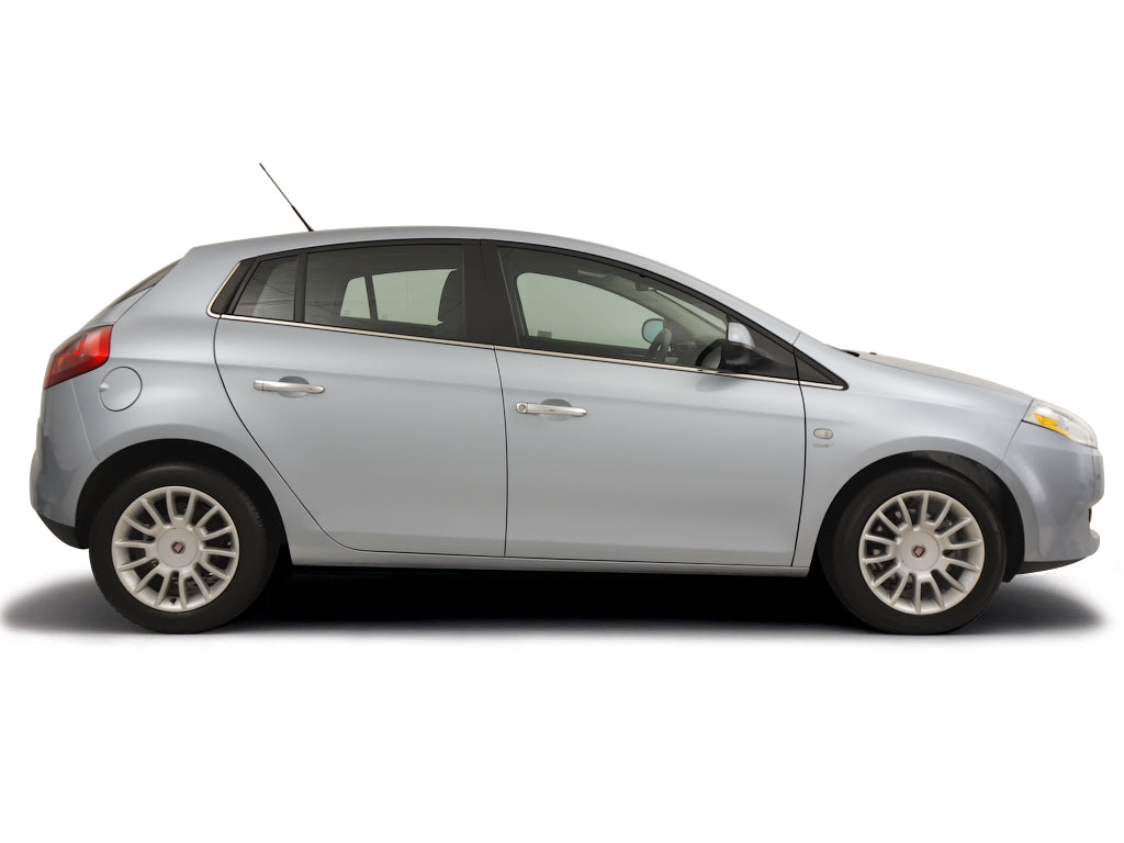 Opening the bonnet Fiat Bravo 2007 - 2017