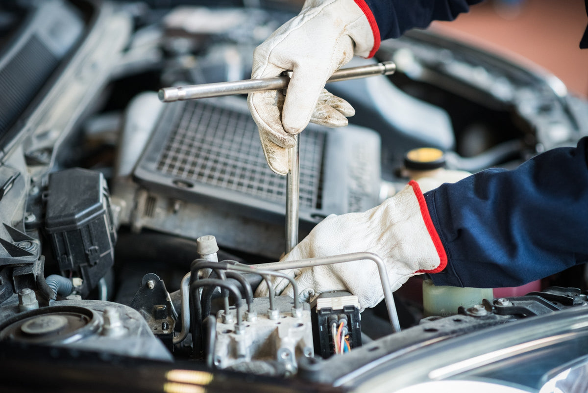When To DIY Your Car Repair — And When To Leave It To The Shop – Haynes ...