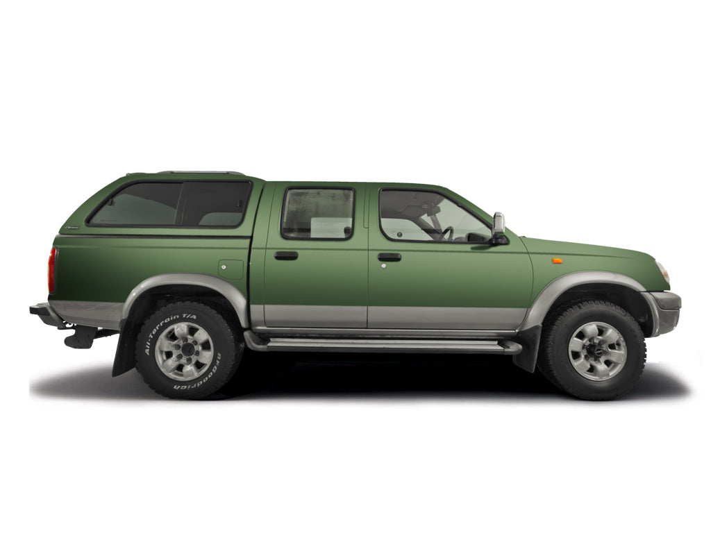 Checking clutch fluid Nissan D22 1998 - 2002